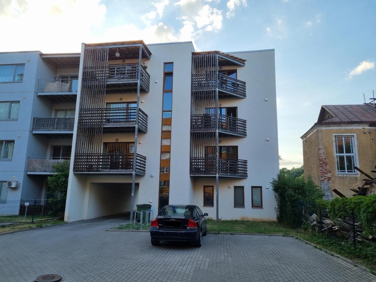 R63 Apartment With Terrace Tartu Exterior foto